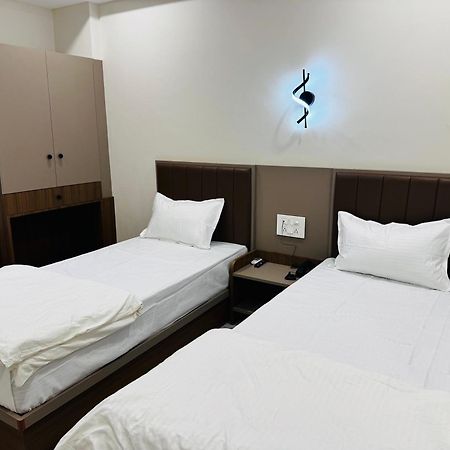Hotel Fun N Food بهوي المظهر الخارجي الصورة